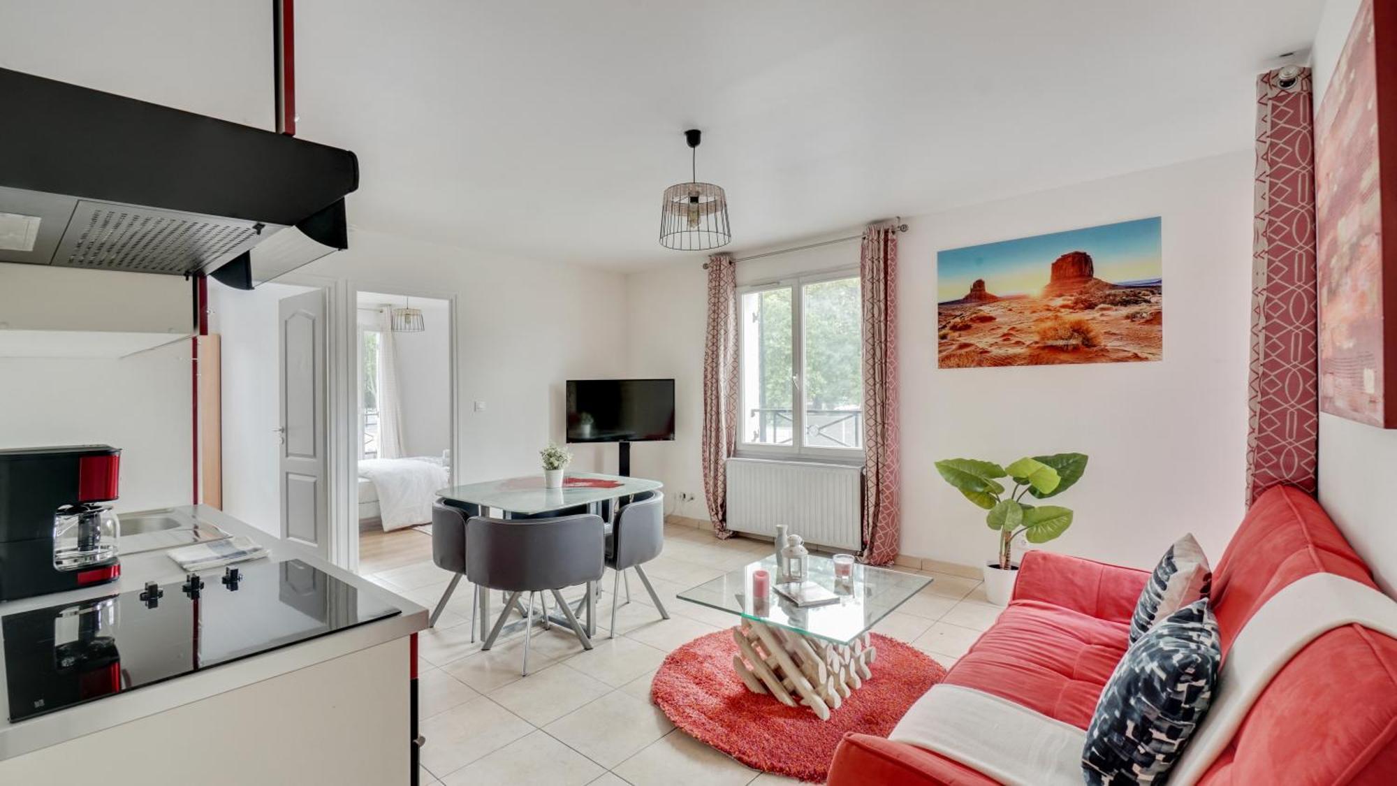 Appartement Chic With Parking Near Paris Aubervilliers