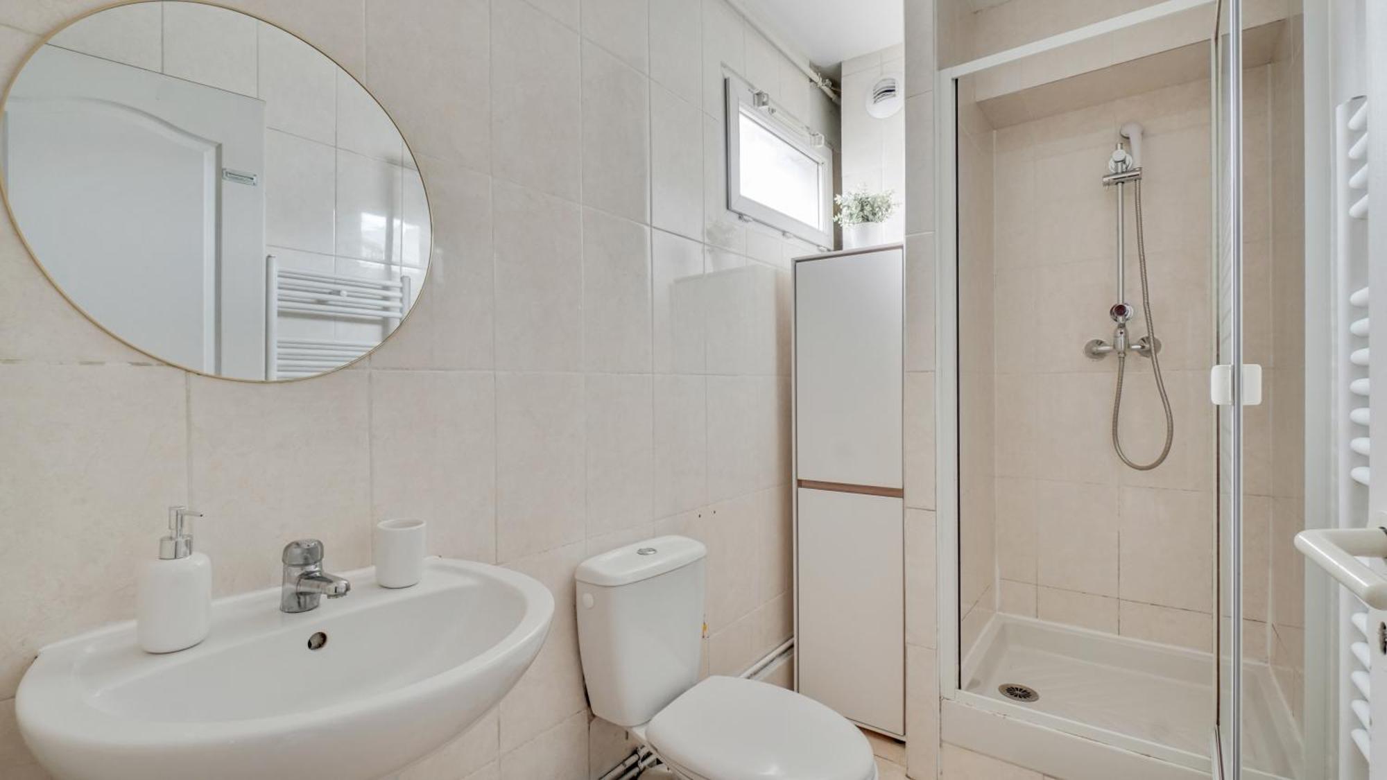 Appartement Chic With Parking Near Paris